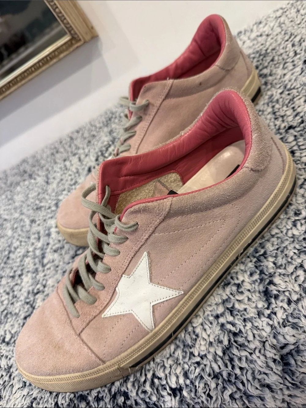 Golden Goose Grindstar sneakers, special edition, pink suede, good condition